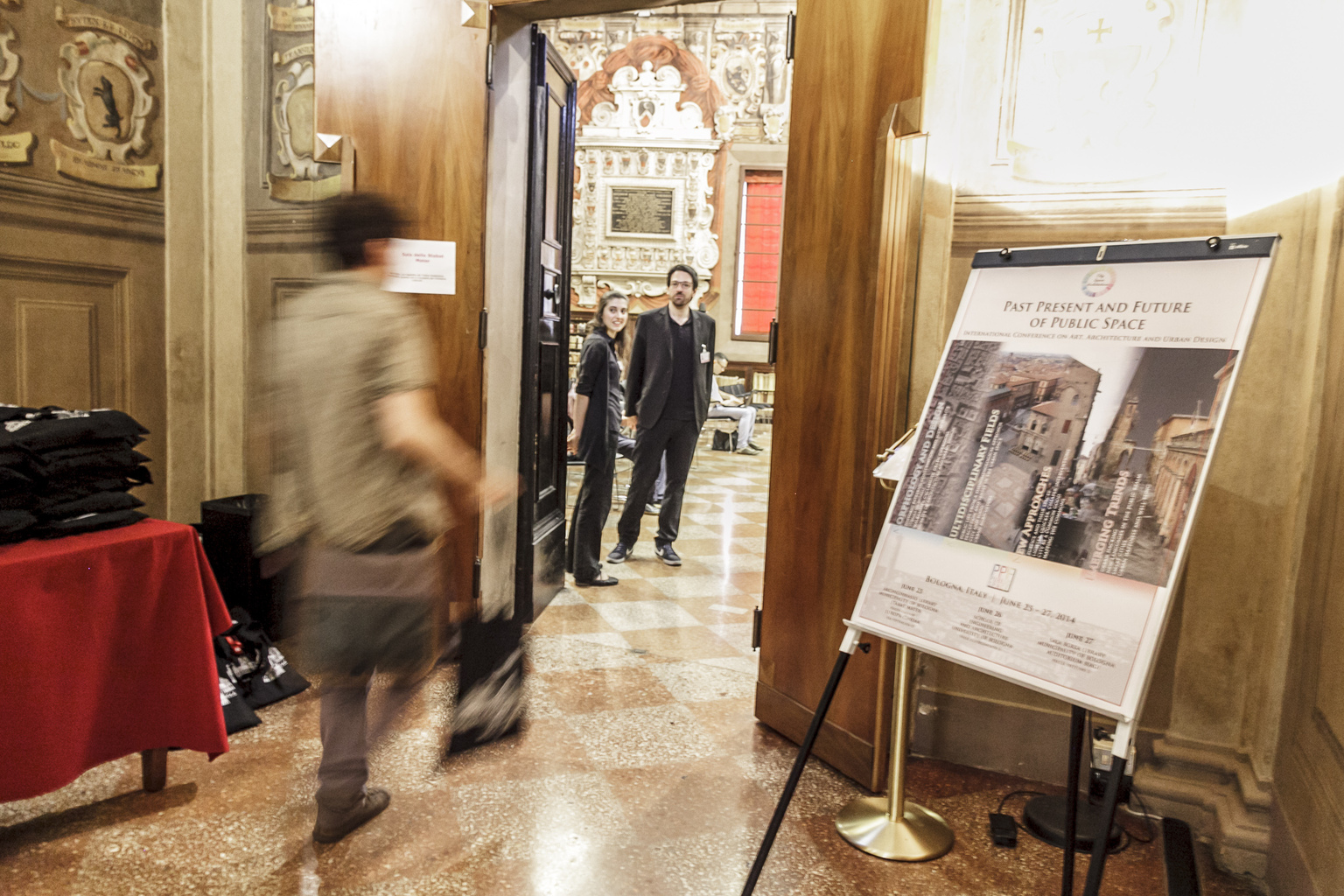 Past Present and Future of Public Space 2014 – The Community of City ...